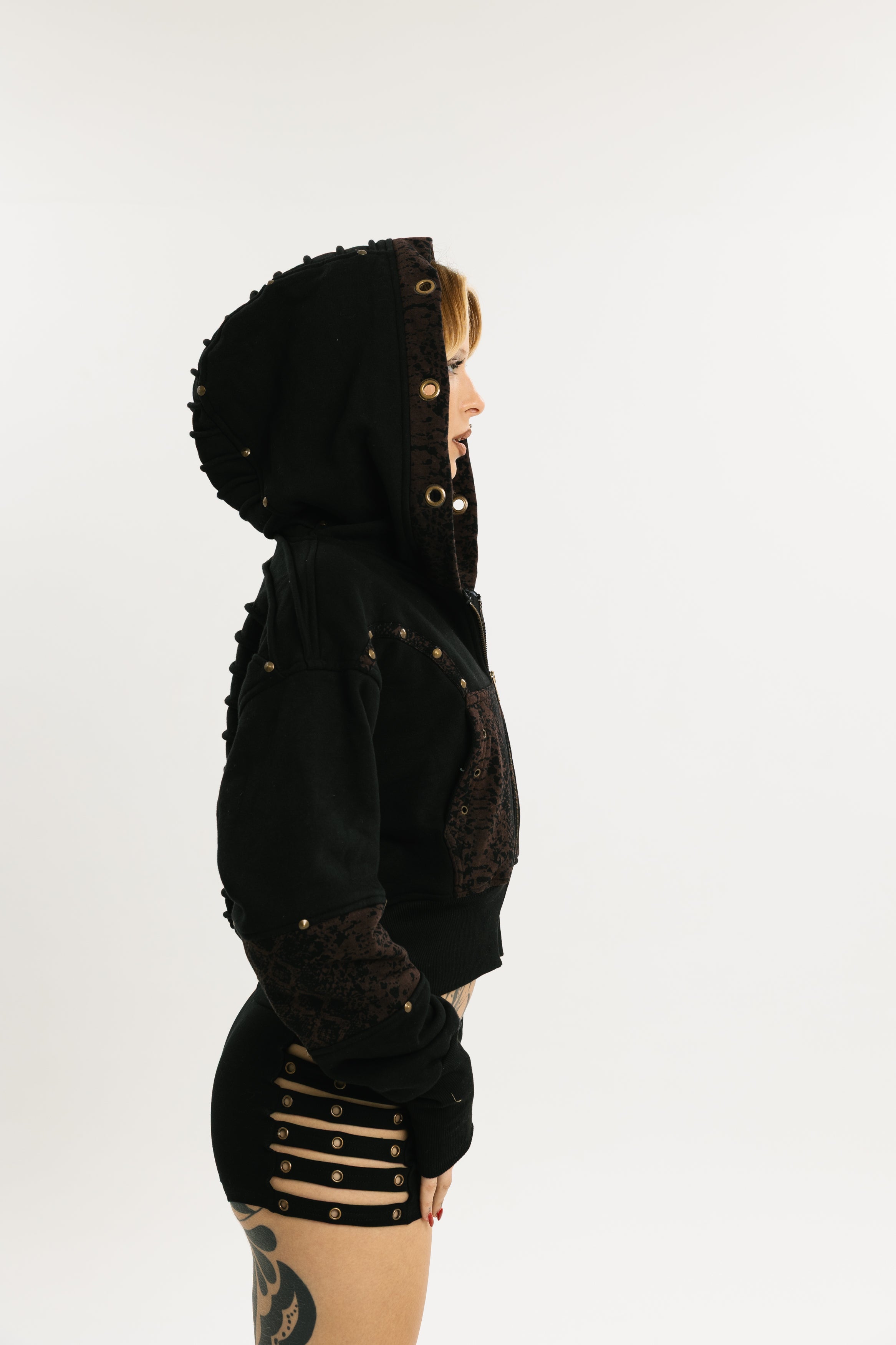 SERPENT HOOD | Cropped Cotton Hoodie with Cobra Pattern Inserts | Jet Black with Dark Brown Cobra
